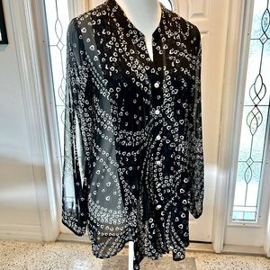 Karen Kane heart print blouse